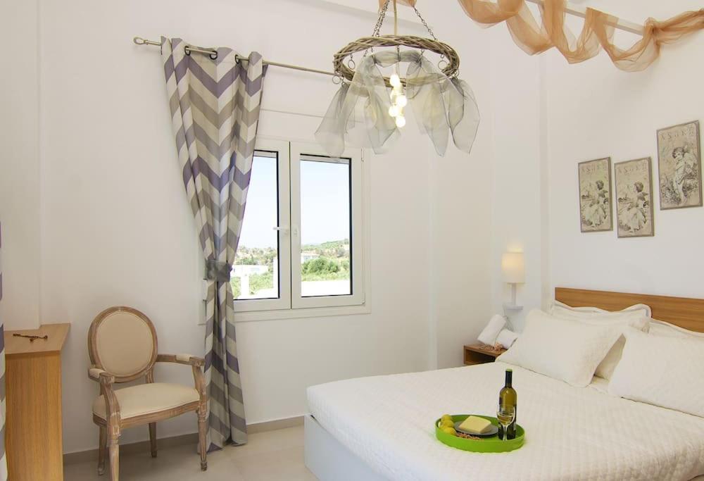 Villa Aada - Moderne Komfortvilla Mit Eigenem Pool Loutra Esterno foto