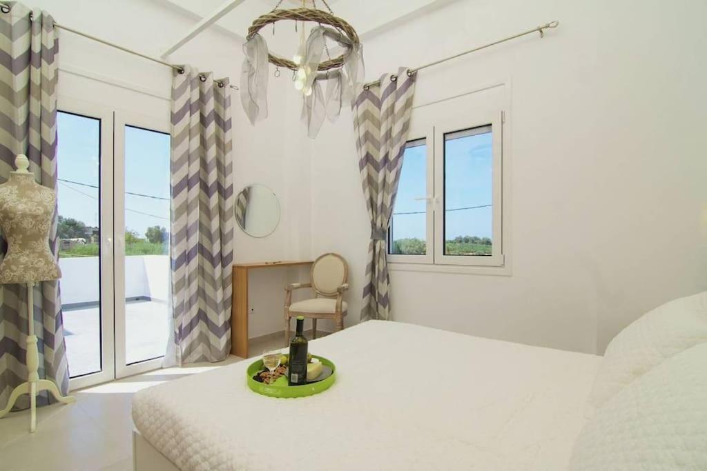 Villa Aada - Moderne Komfortvilla Mit Eigenem Pool Loutra Esterno foto